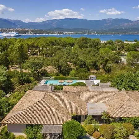 Estel Willa Porto-Vecchio (Corsica)